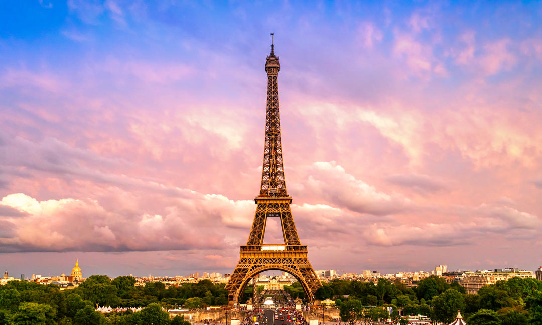 https://pohcdn.com/guide/sites/default/files/styles/node__blog_post__bp_banner/public/2021-07/Eiffel-Tower.jpeg