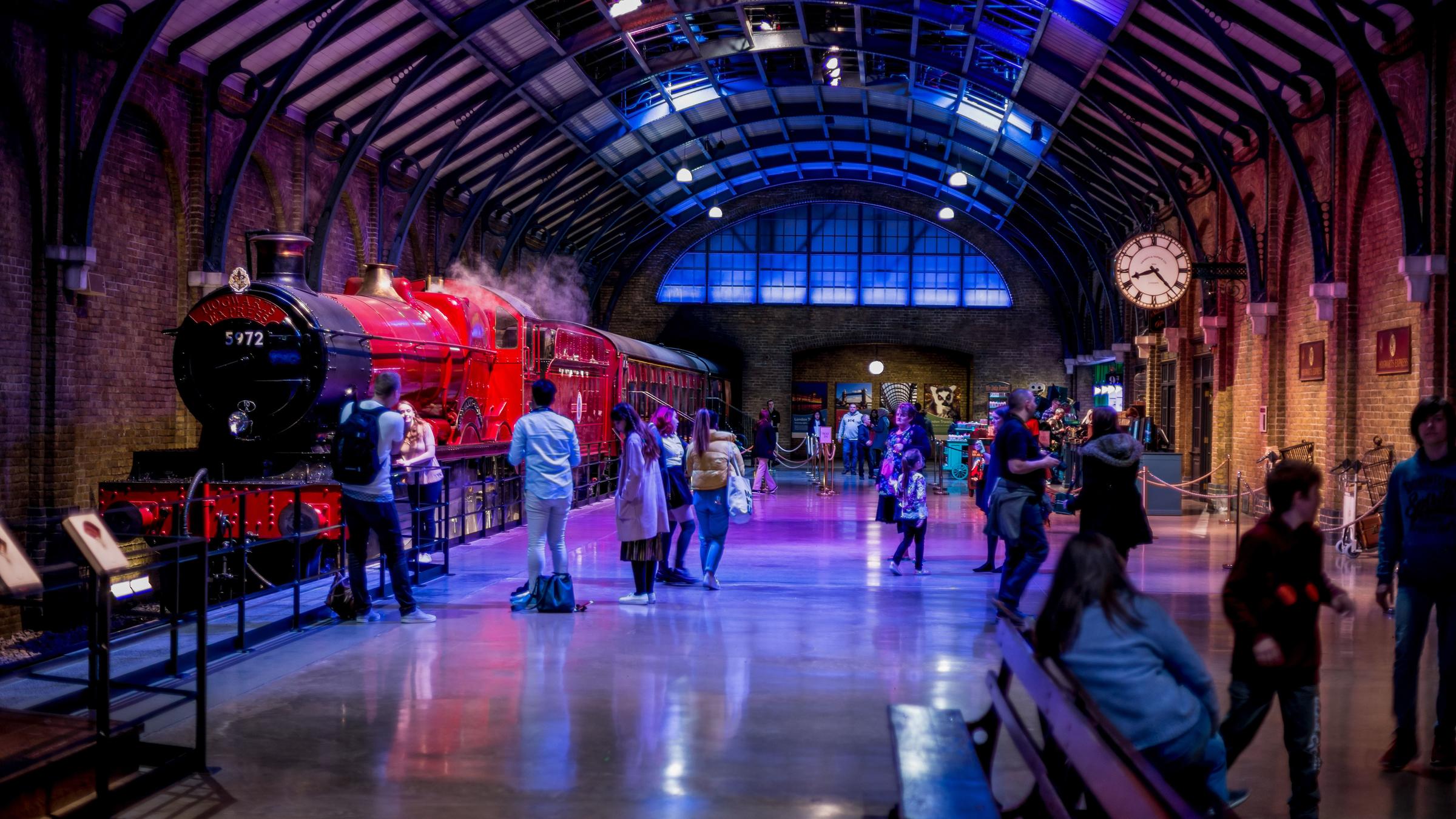 Platform 9 3 4 Planet of Hotels
