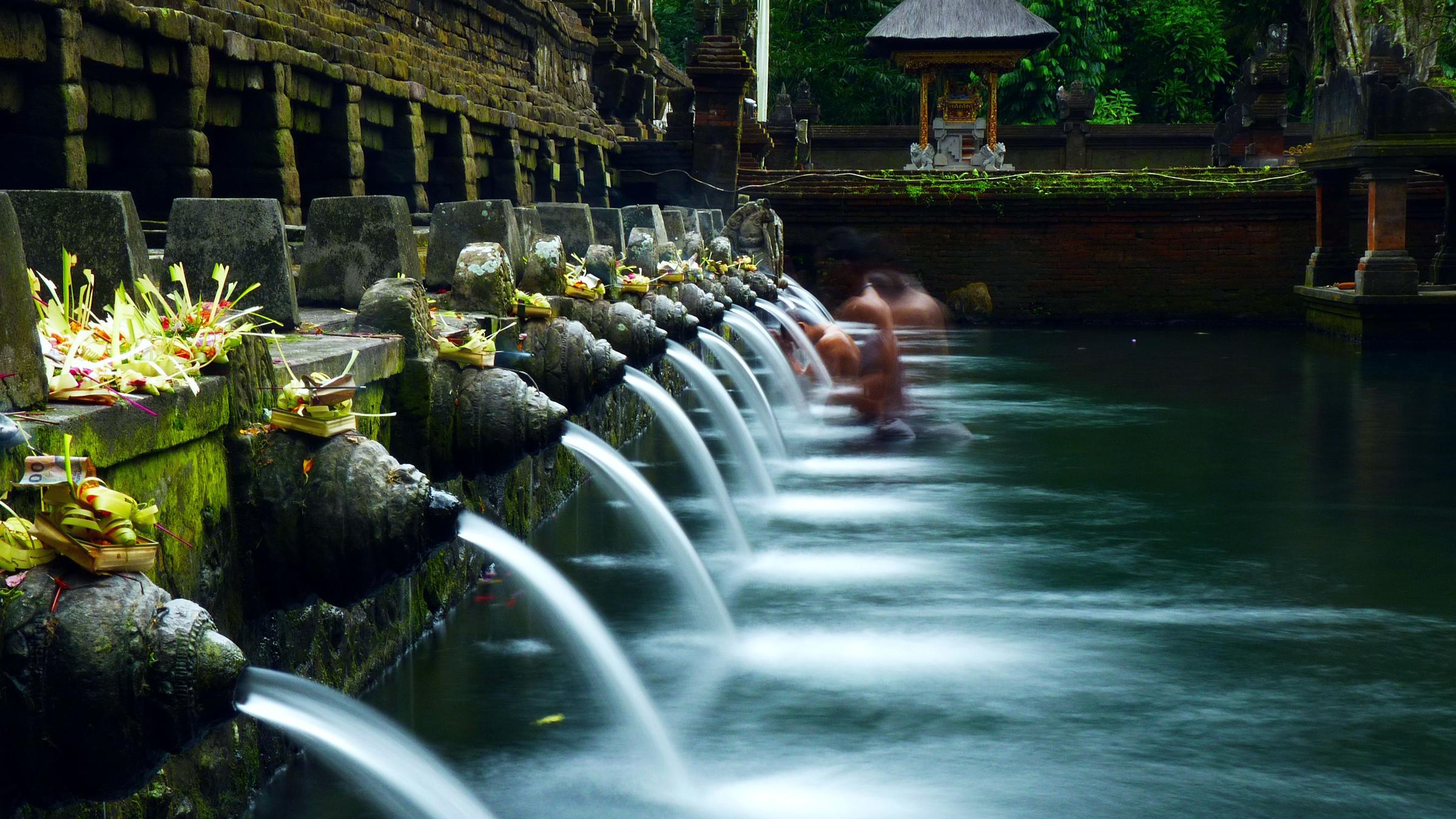 Tirta Empul Temple (Pura Tirta Empul) in Ubud, Indonesia | Planet of Hotels