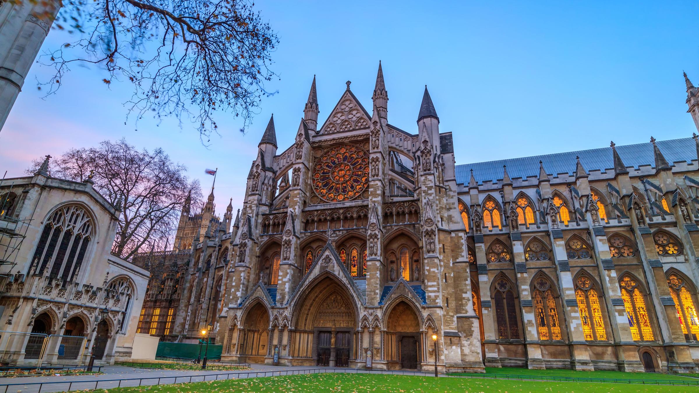 Westminster Abbey in London photos, descriptions, ticket prices