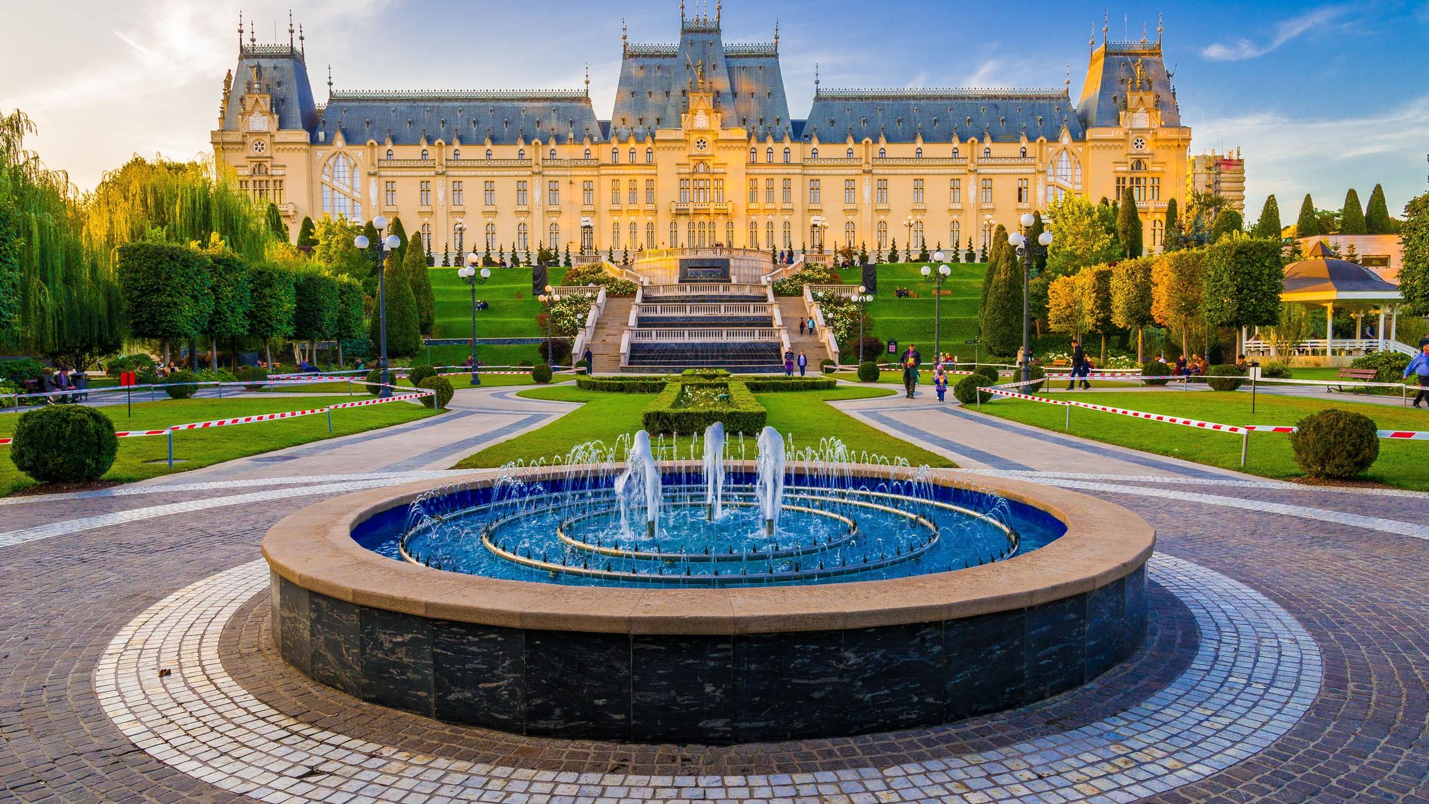 Iaşi - Tourist Guide | Planet of Hotels