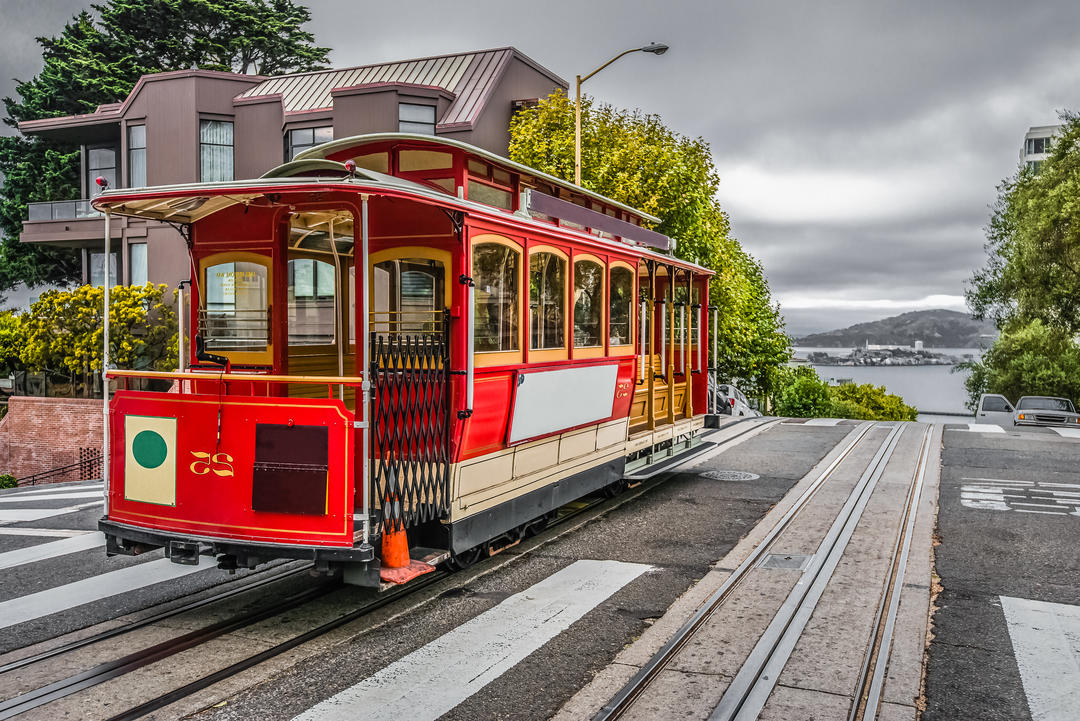 Канатный трамвай сан-франциско. Канатный трамвай сан-франциско. Cable car in san francisco. Канатный трамвай сан-франциско. Канатный трамвай.