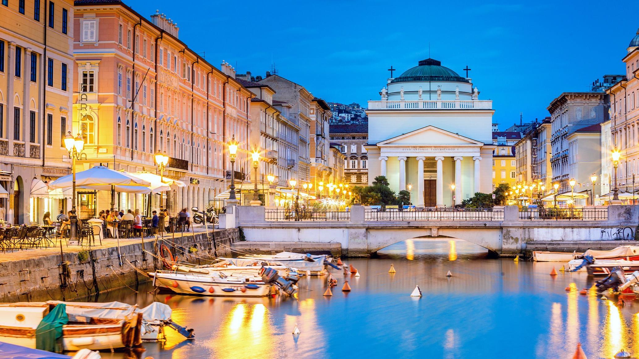 Trieste - Tourist Guide | Planet of Hotels, image size:2068x1164