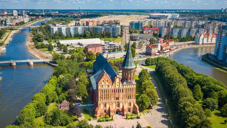 Men sizga kattasini sorishga ruxsat beraman