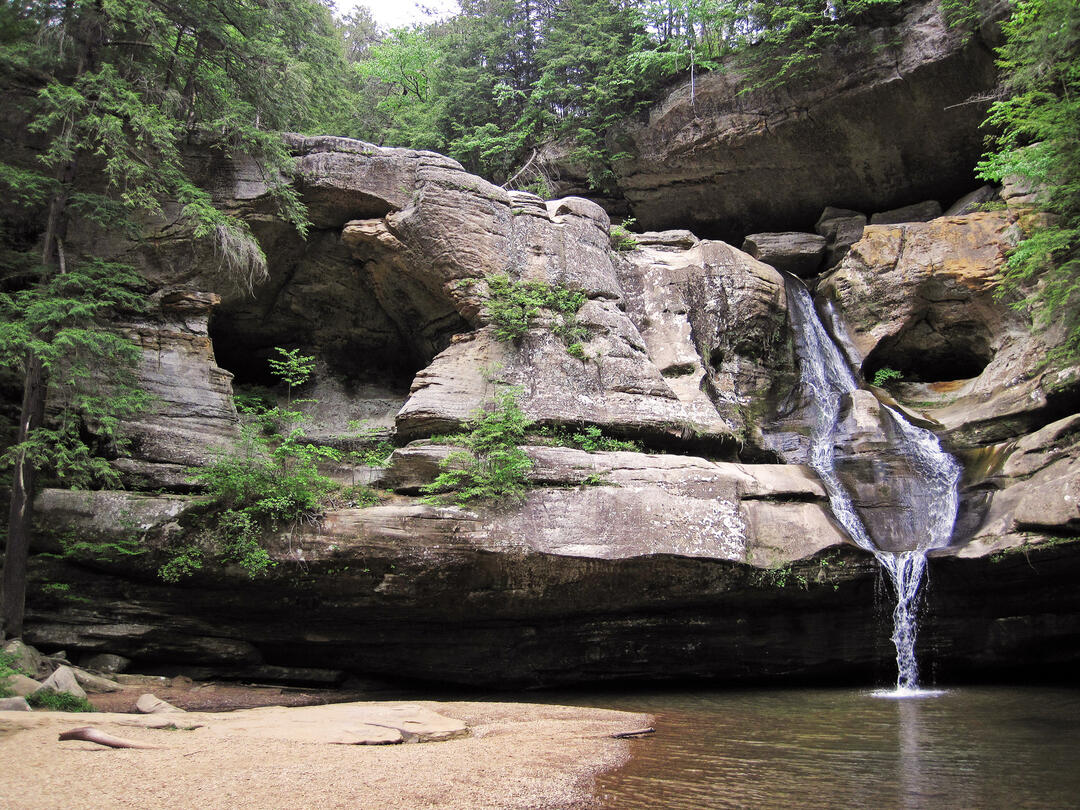 Caves, Cliffs, and Waterfalls The Ultimate Hocking Hills Day Trip from ...